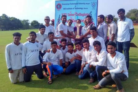 Cricket Team Wins University Championship