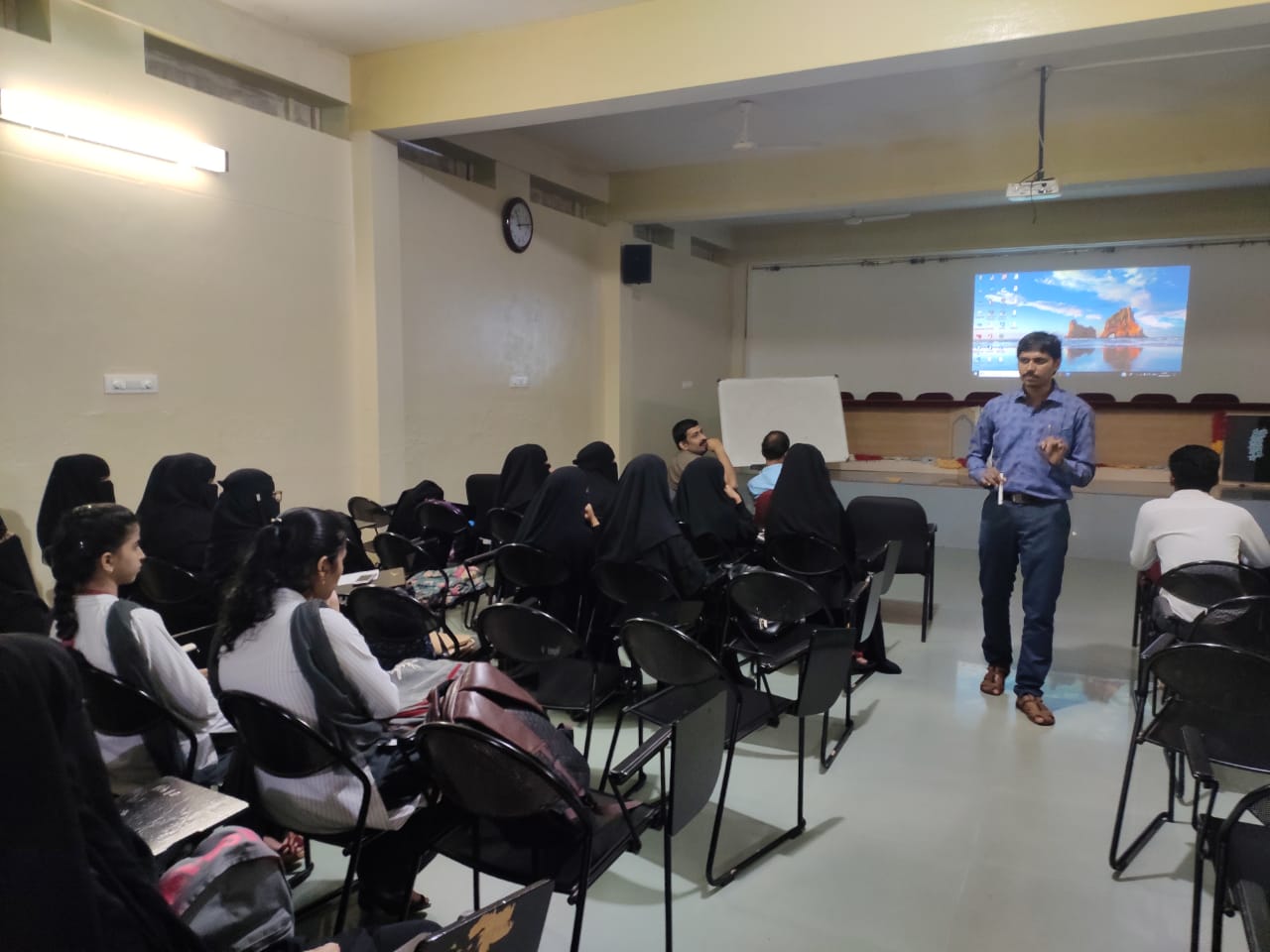 Expert Talk by Computer Science Department